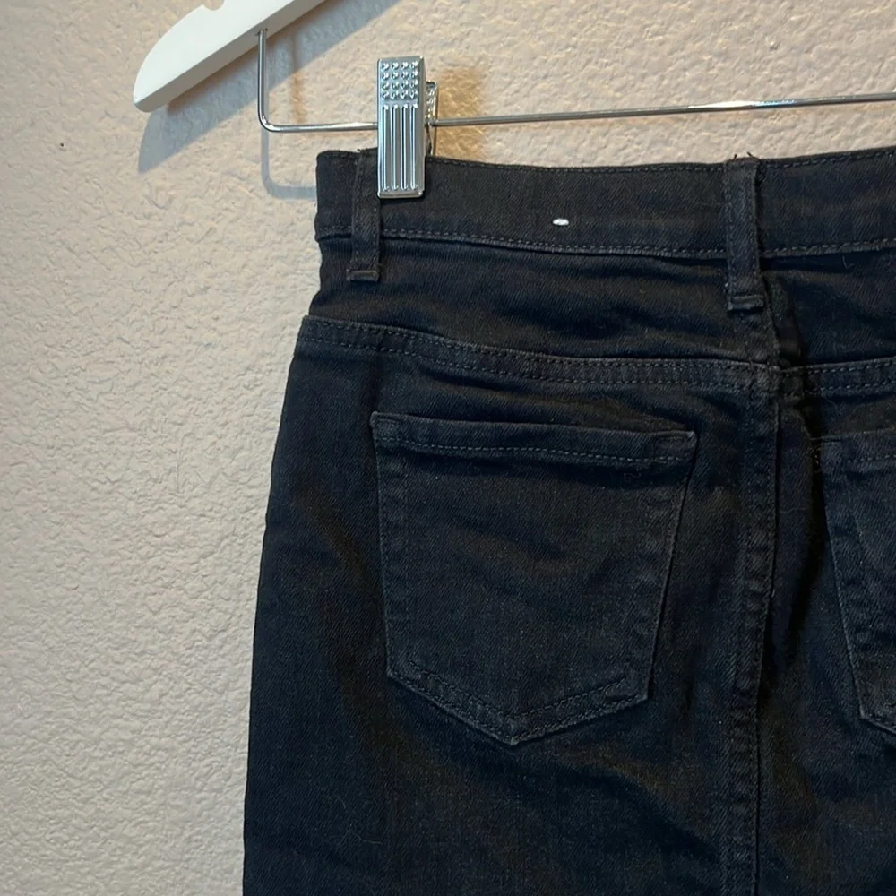 Children’s Place Girl’s Black Denim Jean Skirt Distressed Size 8